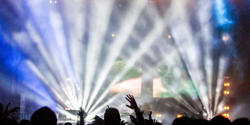 网络流量可视化分析工具选型与实战应用指南：从编程实现到资源分享